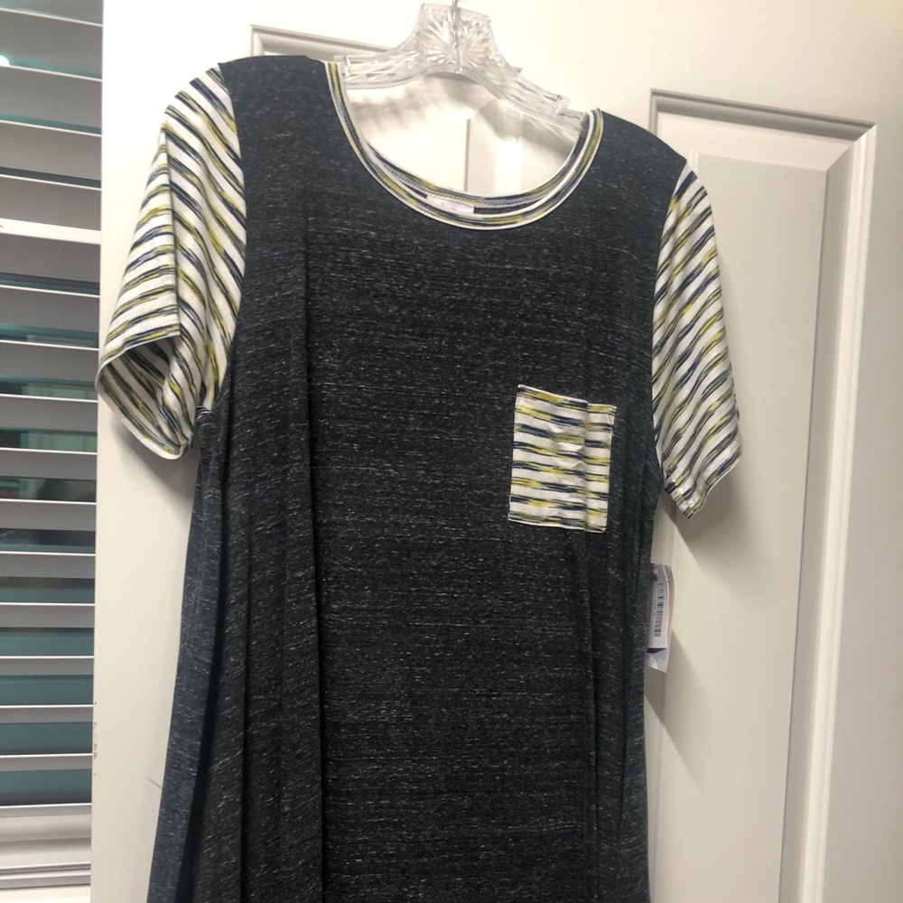 LuLaRoe Carly